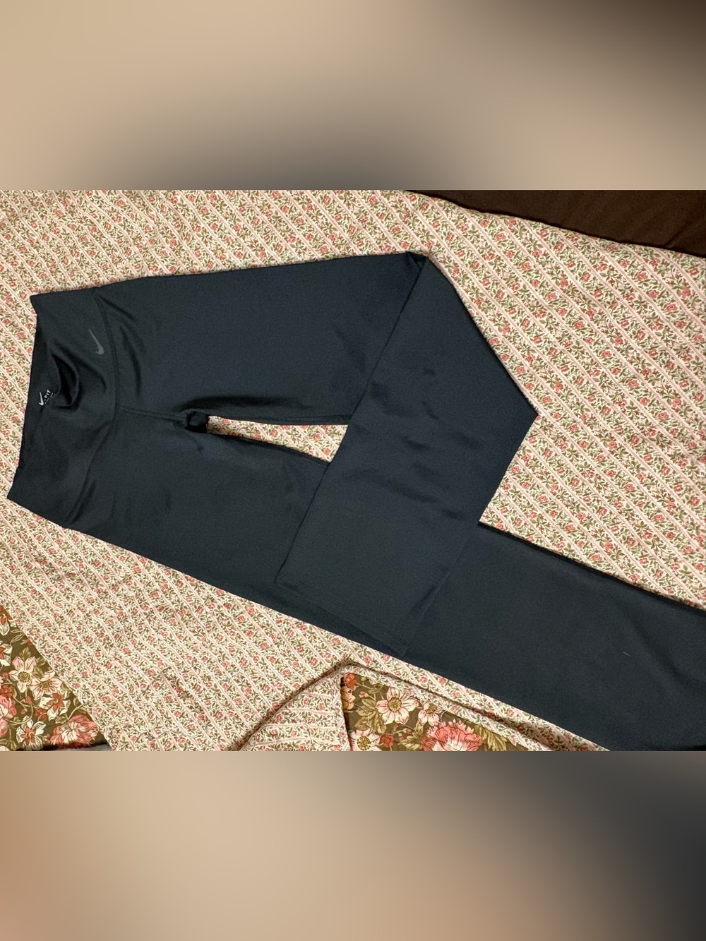 Nike Yoga Pants NWOT